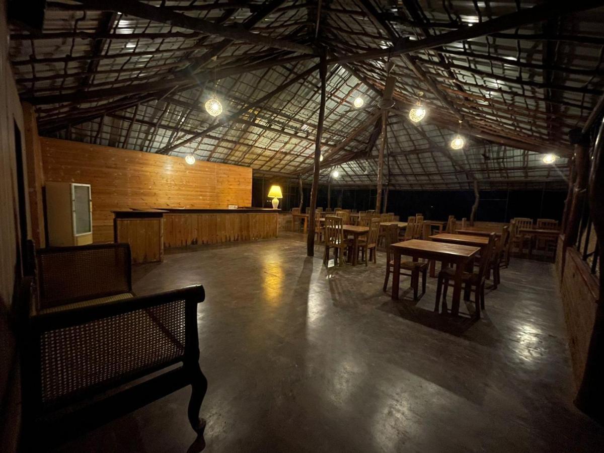 Hotel Lake Park Polonnaruwa Exterior foto