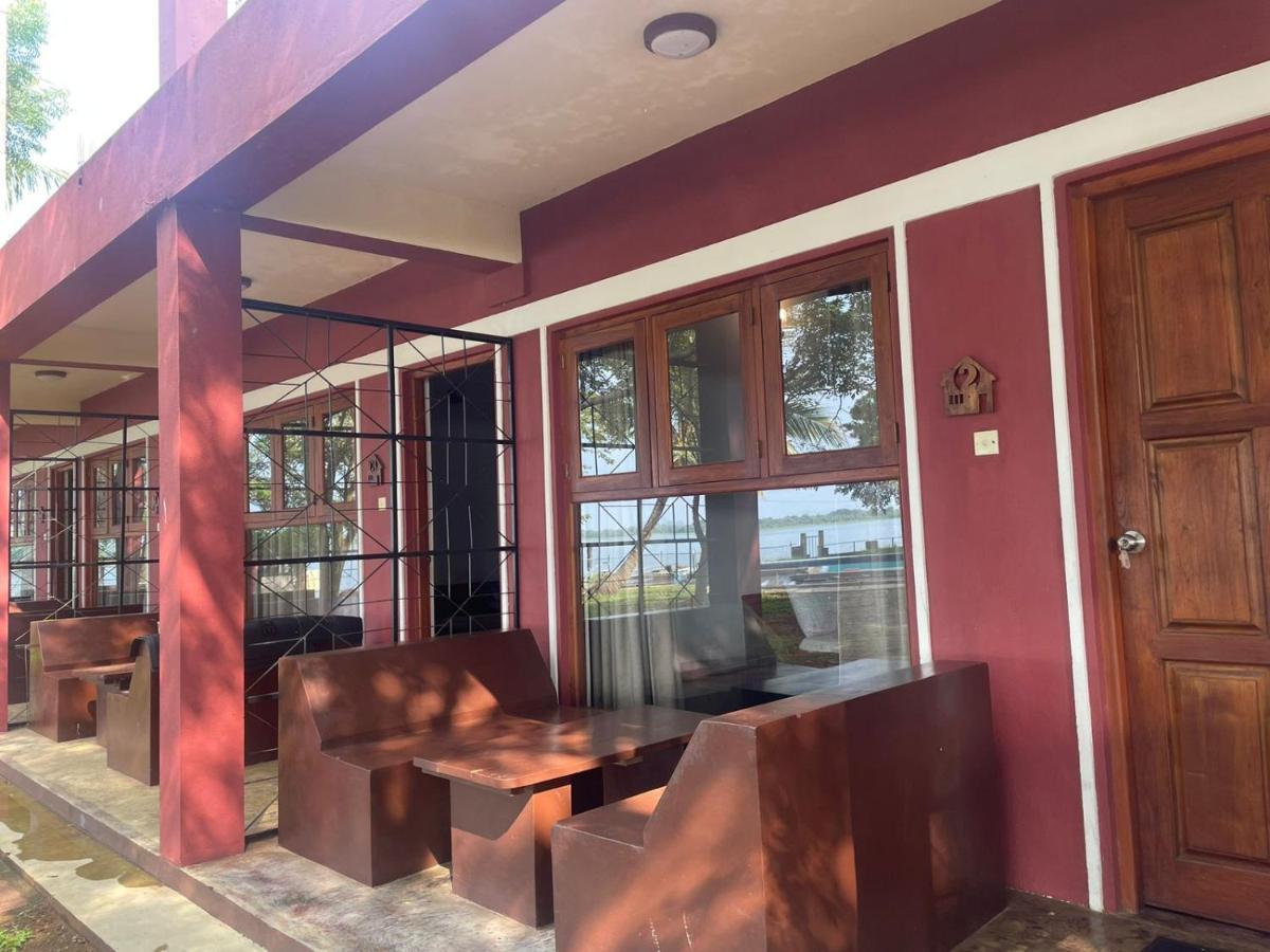 Hotel Lake Park Polonnaruwa Exterior foto